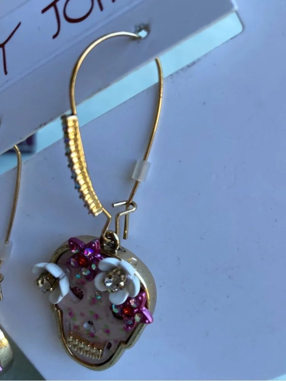 NWT New in Box Betsey Johnson halloween pink dangle sugar skull earrings - Picture 6 of 9